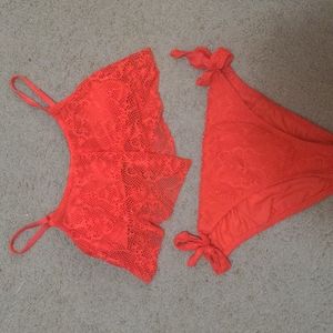Mossimo (Target brand) Bathing suit set
